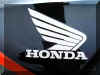 honda-emblem_gastank.jpg (36591 bytes)